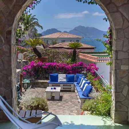 Capriccio Sorrento Coast - Capri View By The Sea