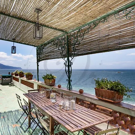 Capriccio Sorrento Coast - Capri View By The Sea